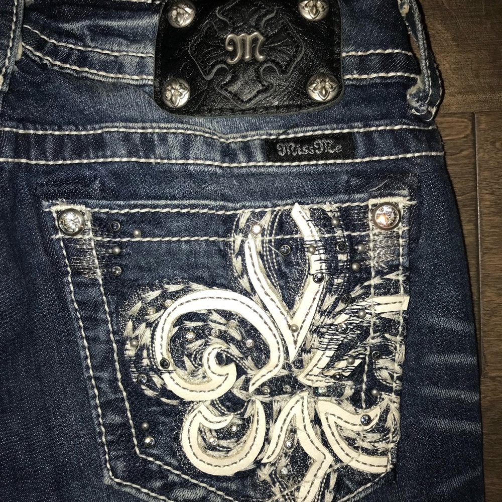 Miss Me jeans-fleur de lis Jeans-Sz 30-Never Worn